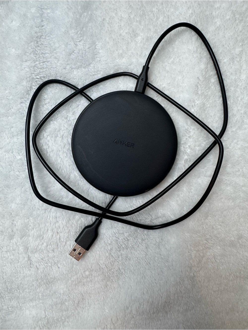 Anker 313 Wireless Charger (Pad) with USB Cable | Used